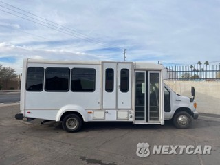 2007 Ford Super Duty E-450 Cutaway DRW
