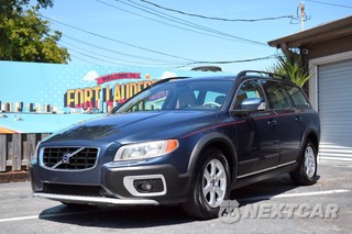 2008 Volvo XC70 w/Moonroof
