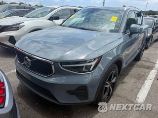 2023 Volvo XC40 B5 Core