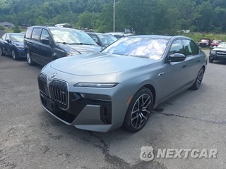 2025 BMW i7 M70