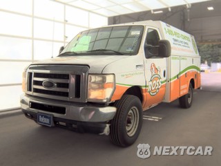 2014 Ford Super Duty E-350 Cutaway