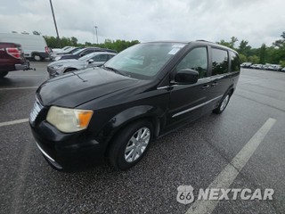 2013 Chrysler Town & Country Touring 121.2" WB