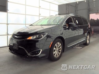 2019 Chrysler Pacifica Touring L 121.6" WB
