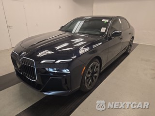 2025 BMW i7 xDrive60 M SPORT LINE