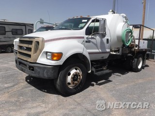 2004 FORD F650