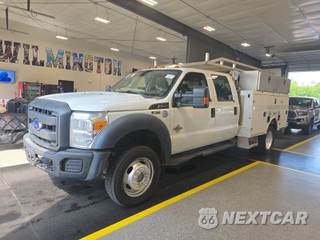 2016 Ford Super Duty F-550 Cab Chassis XL Crew Cab DRW