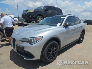2019 Alfa Romeo Stelvio Sport