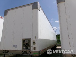 2016 HYUNDAI VI2480152