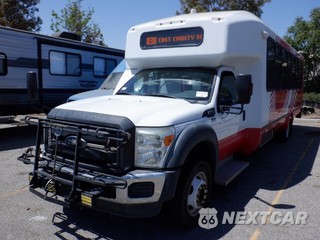 2016 Ford Super Duty F-550 Cab Chassis XL Regular Cab DRW