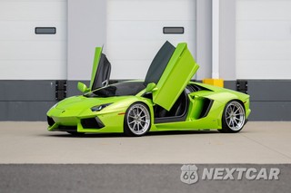2013 Lamborghini Aventador LP 700-4 Coupe