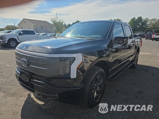 2022 Ford F-150 Lightning LARIAT Crew Cab Short Bed