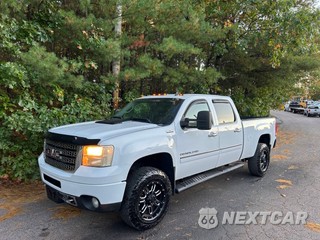 2011 GMC Sierra 3500 Denali HD Crew Cab Medium Bed 5SA