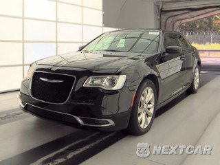 2017 Chrysler 300 Limited