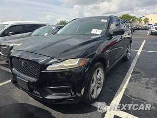 2019 Jaguar F-PACE R-Sport