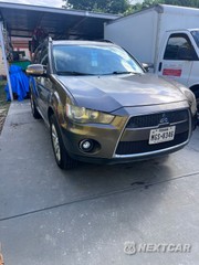 2011 Mitsubishi Outlander SE