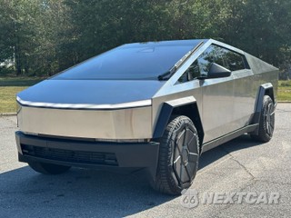 2024 Tesla Cybertruck Crew Cab Medium Bed