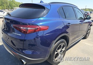 2018 Alfa Romeo Stelvio Sport