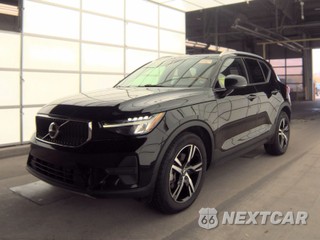 2023 Volvo XC40 B5 Core