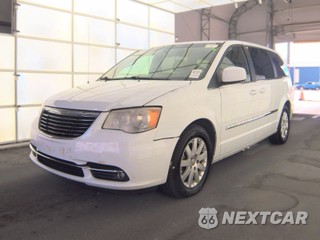 2014 Chrysler Town & Country Touring 121.2" WB