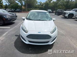 2015 Ford Fiesta SE Sedan