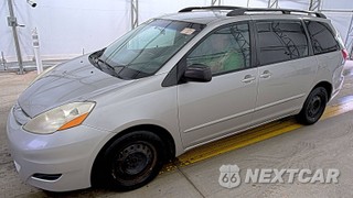 2008 Toyota Sienna CE Minivan 7-Passenger 119.3" WB