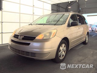 2004 Toyota Sienna LE 8-Passenger 119.3" WB