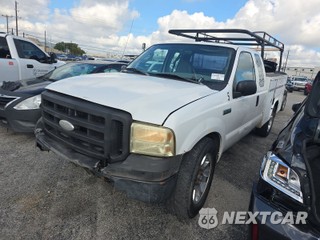 2005 Ford Super Duty F-350 Cab Chassis XL Extended Cab w/Rear Doors