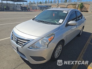 2015 Nissan Versa SV