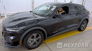 2022 Ford Mustang Mach-E Select