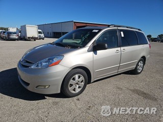 2007 Toyota Sienna XLE Minivan 7-Passenger 119.3" WB