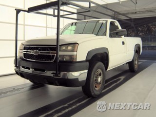 2006 Chevrolet Silverado 2500HD WT Regular Cab Long Bed 1WT
