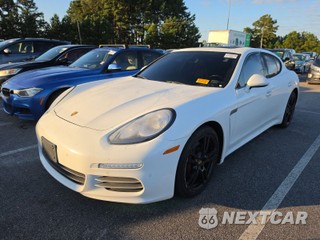 2015 Porsche Panamera 4