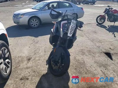Zdjęcie 11 z 11 samochodu: 2023 KTM 1290 SUPER ADVENTURE S VIN:VBKV79403PM973293 - miniatura