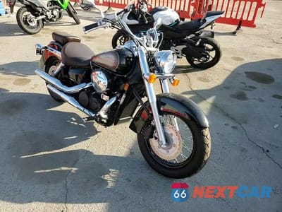 Zdjęcie 10 z 10 samochodu: 2024 HONDA VT750 CS VIN:JH2RC5089RK200532 - miniatura