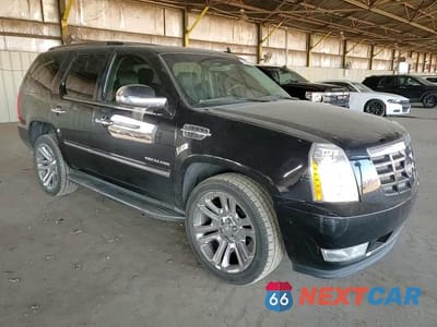 Zdjęcie 12 z 15 samochodu: 2011 CADILLAC ESCALADE VIN:1GYS4AEF1BR380734 - miniatura