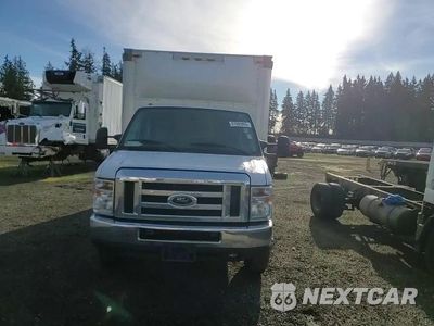 Zdjęcie 10 z 15 samochodu: 2017 FORD ECONOLINE E450 SUPER DUTY CUTAWAY VAN VIN:1FDXE4FS5HDC56098 - miniatura