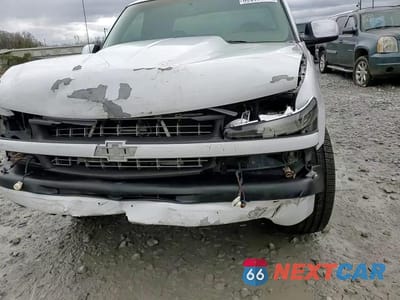 Zdjęcie 10 z 14 samochodu: 1999 CHEVROLET SILVERADO C1500 VIN:2GCEC19T2X1234526 - miniatura