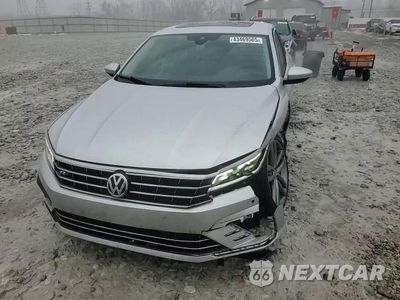Zdjęcie 10 z 14 samochodu: 2019 VOLKSWAGEN PASSAT SE R-LINE VIN:1VWMA7A39KC005194 - miniatura