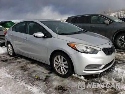 Zdjęcie 13 z 14 samochodu: 2015 KIA FORTE LX VIN:KNAFX4A65F5381806 - miniatura