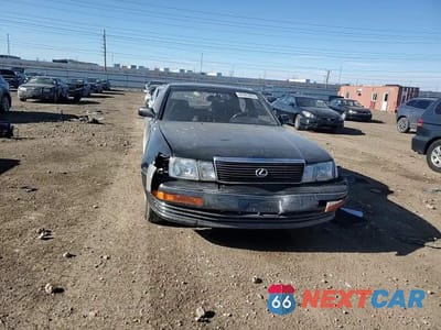 Zdjęcie 10 z 14 samochodu: 1993 LEXUS LS 400 VIN:JT8UF11E9P0179910 - miniatura