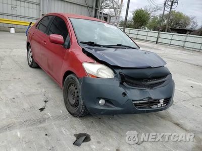 Zdjęcie 11 z 14 samochodu: 2007 TOYOTA YARIS VIN:JTDBT923571098149 - miniatura