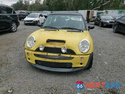 Zdjęcie 11 z 14 samochodu: 2002 MINI COOPER S VIN:WMWRE33412TD54930 - miniatura