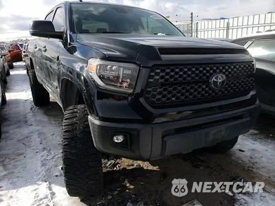 Zdjęcie 11 z 15 samochodu: 2018 TOYOTA TUNDRA CREWMAX SR5 VIN:5TFDY5F11JX714414 - miniatura