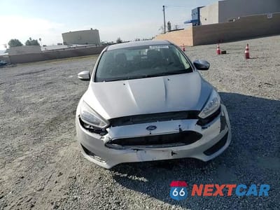 Zdjęcie 11 z 13 samochodu: 2016 FORD FOCUS SE VIN:1FADP3F27GL286497 - miniatura