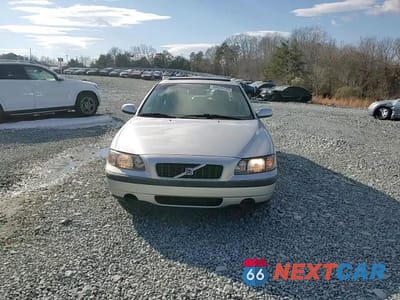 Zdjęcie 11 z 13 samochodu: 2001 VOLVO S60 VIN:YV1RS61R012067439 - miniatura