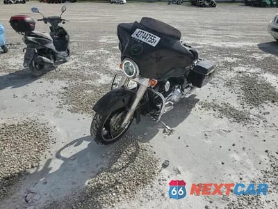 Zdjęcie 10 z 10 samochodu: 2011 HARLEY-DAVIDSON FLHX VIN:1HD1KBM12BB613577 - miniatura