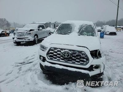 Zdjęcie 10 z 14 samochodu: 2020 TOYOTA TACOMA DOUBLE CAB VIN:5TFCZ5AN8LX222498 - miniatura