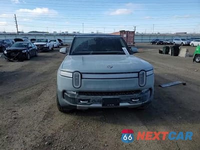Zdjęcie 12 z 15 samochodu: 2023 RIVIAN R1S LAUNCH EDITION VIN:7PDSGABL5PN007792 - miniatura