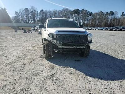 Zdjęcie 11 z 14 samochodu: 2017 TOYOTA TUNDRA CREWMAX SR5 VIN:5TFDW5F18HX624676 - miniatura