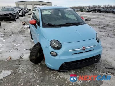 Zdjęcie 10 z 14 samochodu: 2016 FIAT 500 ELECTRIC VIN:3C3CFFGE9GT143059 - miniatura